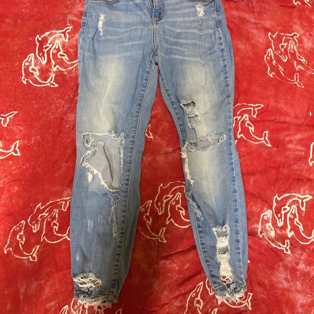 Size 5 cello distressed jeans